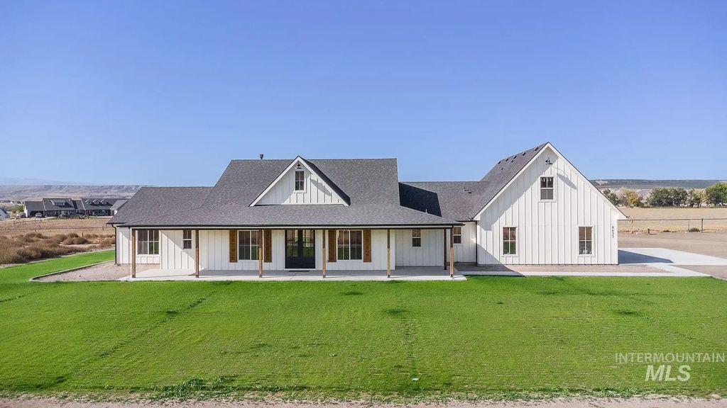 8633 Map Rock Road, Caldwell