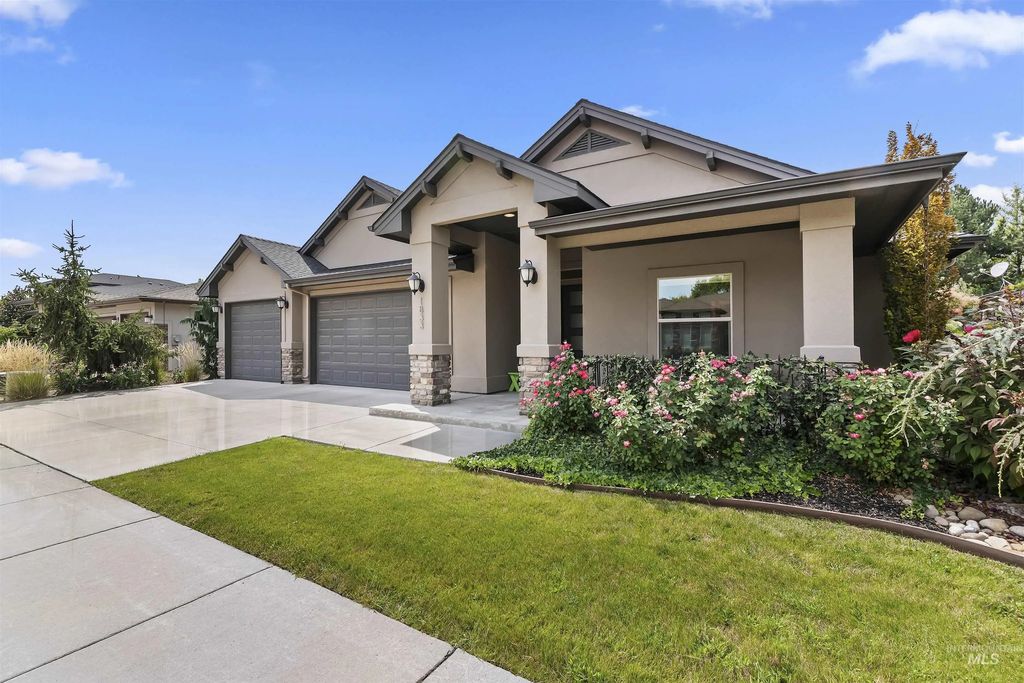 1833 N Monterossa Way, Eagle