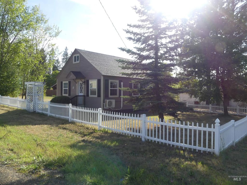 321 Spaulding Ave, Winchester