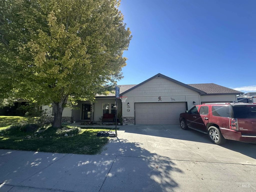 1581 Ne Bedrock St, Mountain Home