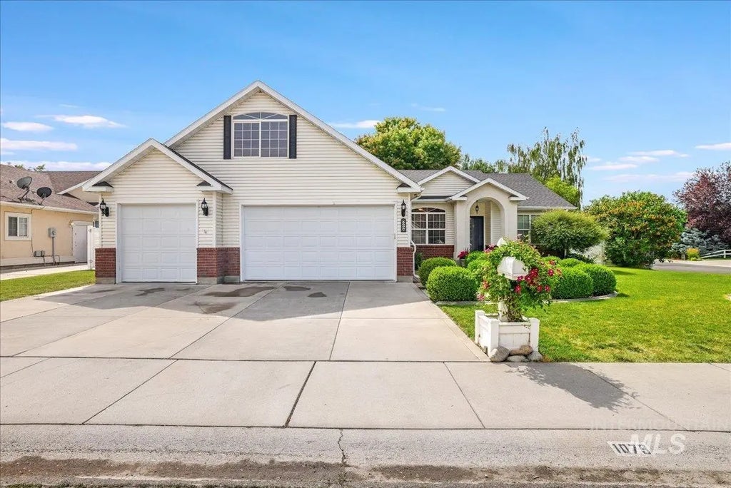 1075 Sawtooth Blvd, Twin Falls