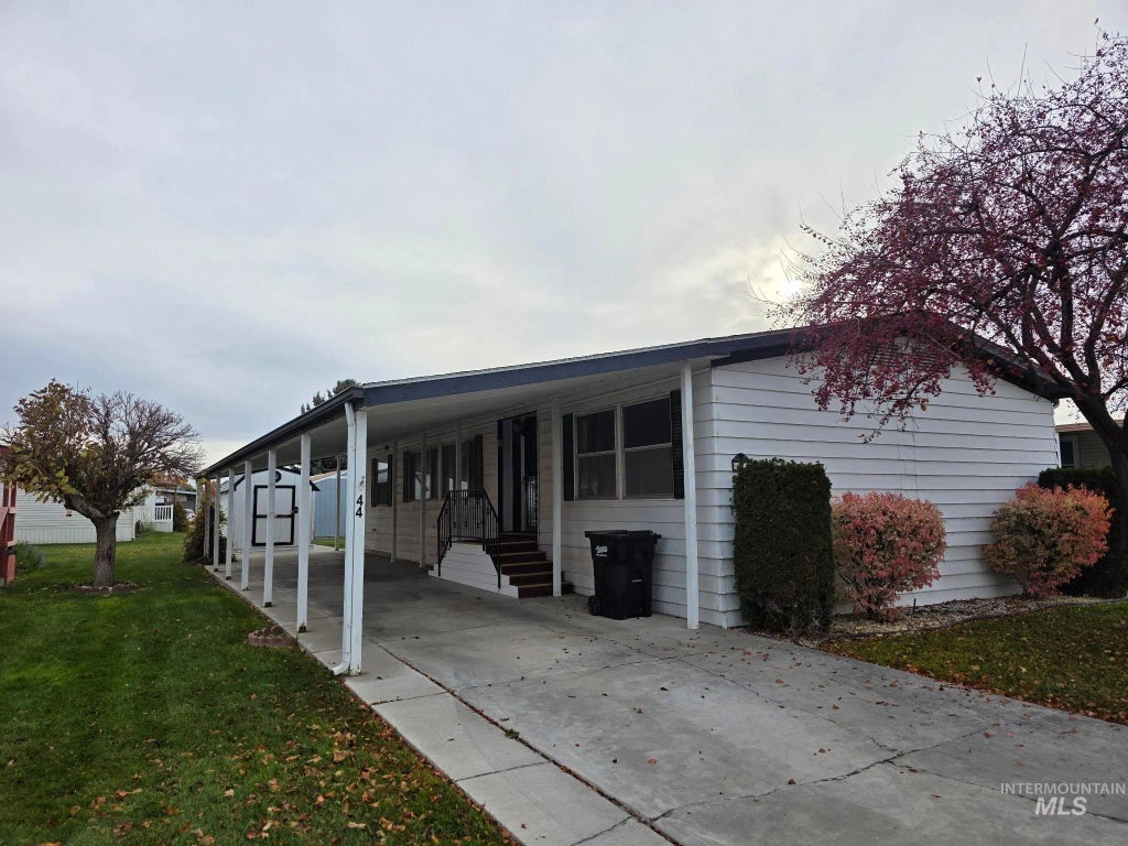 1605 Grandview Drive N #44, Twin Falls