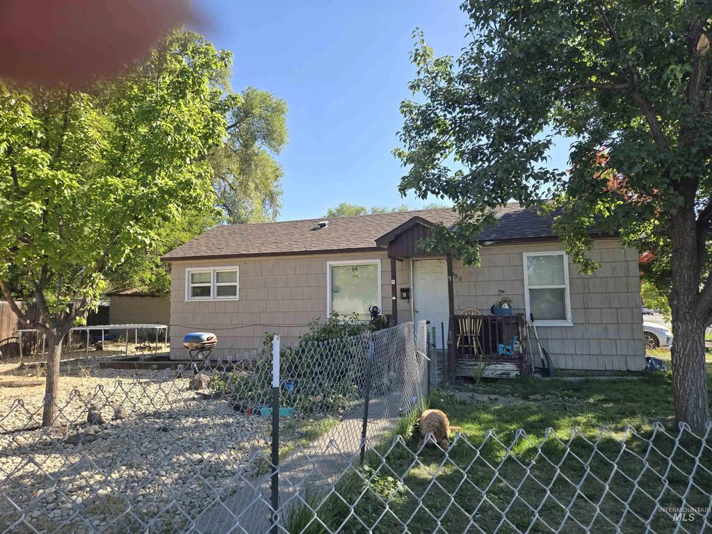 590 S 3rd E, Mountain Home