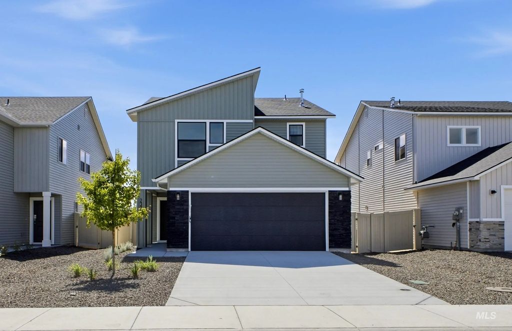 2375 W Fallon Lp, Nampa