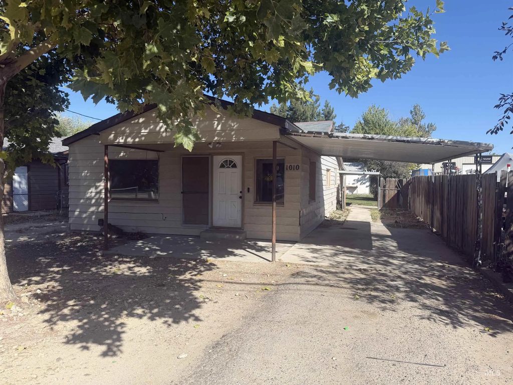 1010 W Avalon St, Kuna