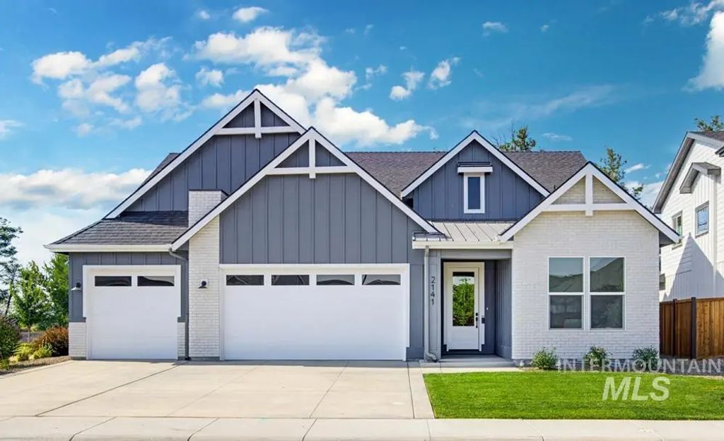2141 E Thea Dr, Kuna