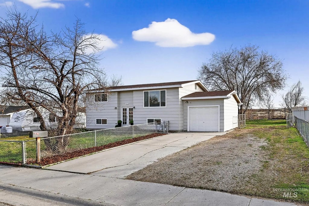 10001 W Fox Brush Dr, Boise