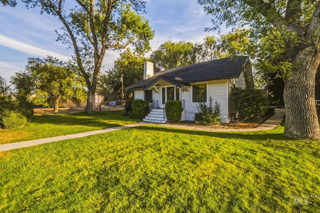 3113 W. Overland Road, Boise