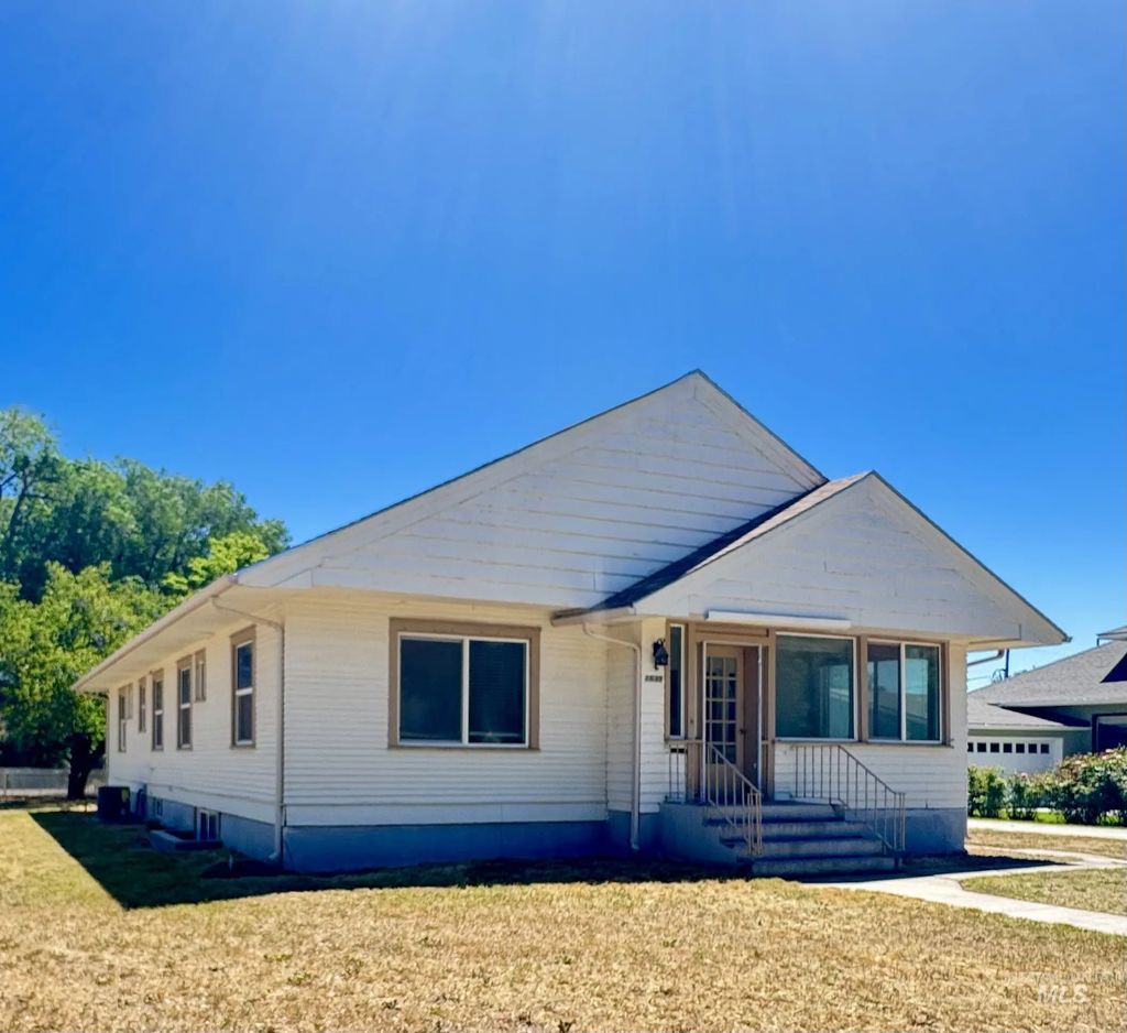 1639 Conant Ave, Burley