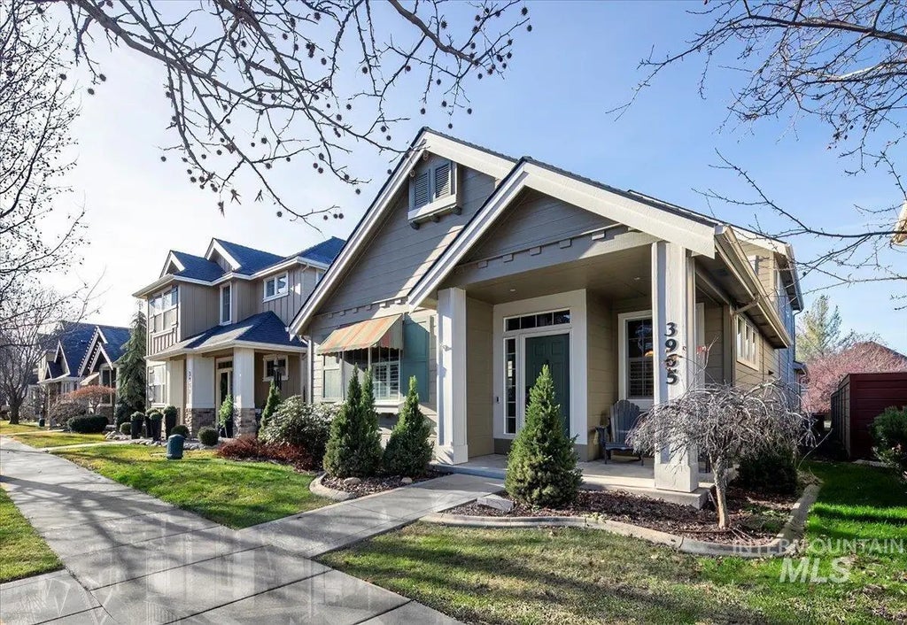 3965 N Heritage View Ave, Meridian