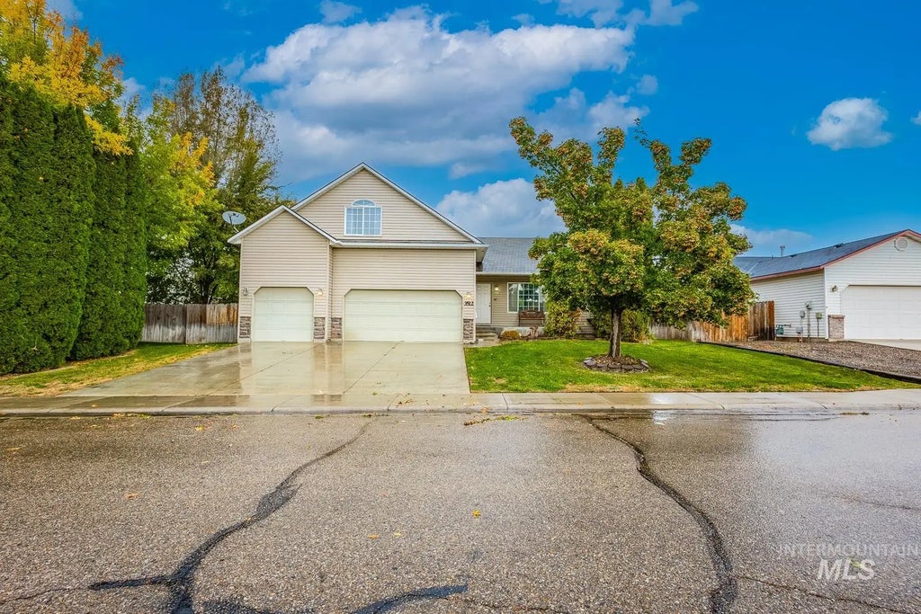 3512 E Sandyford Ave, Nampa