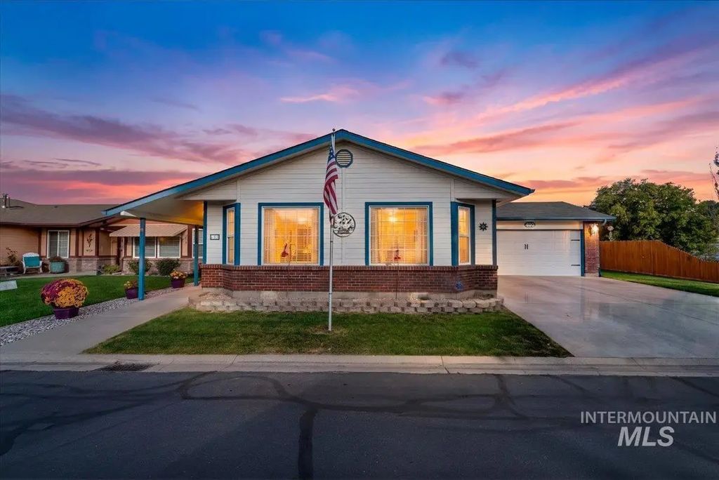 1100 Burnett Drive #600 E, Nampa