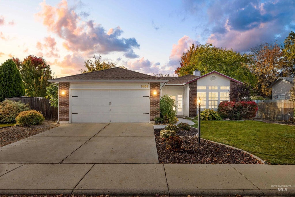 1005 W Egret Dr, Meridian