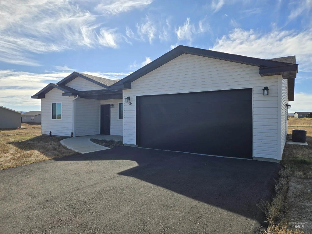 150 Railroad Street, Fairfield