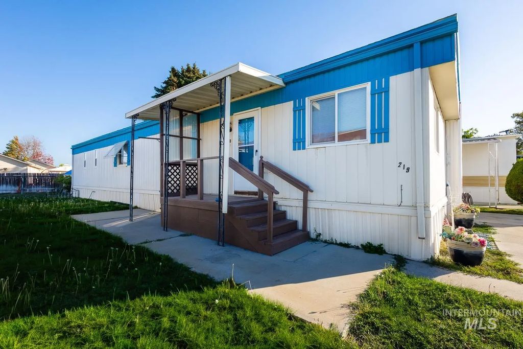 219 W W Silver City Dr, Boise