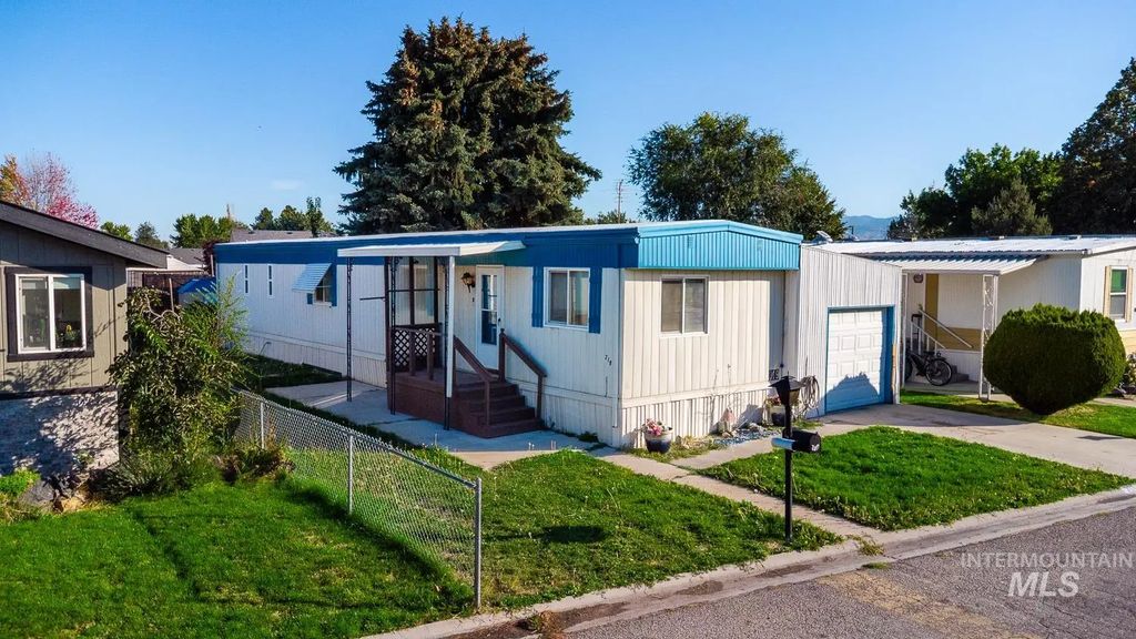 219 W Silver City Dr, Boise