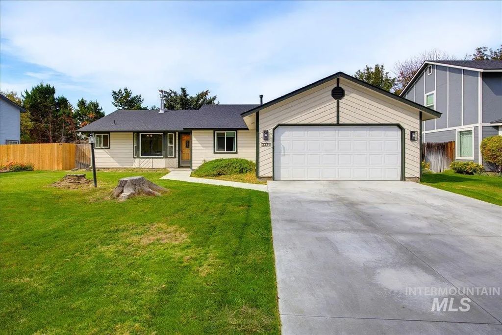 3321 N Lena Pl., Boise