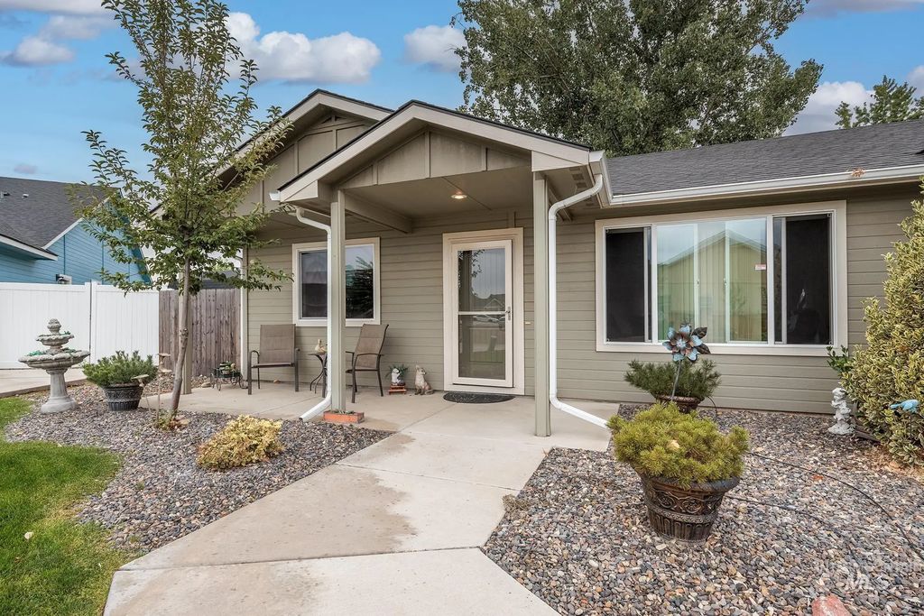 1037 W Butterfield, Weiser