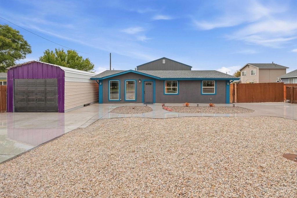 719 W Iowa Ave, Nampa