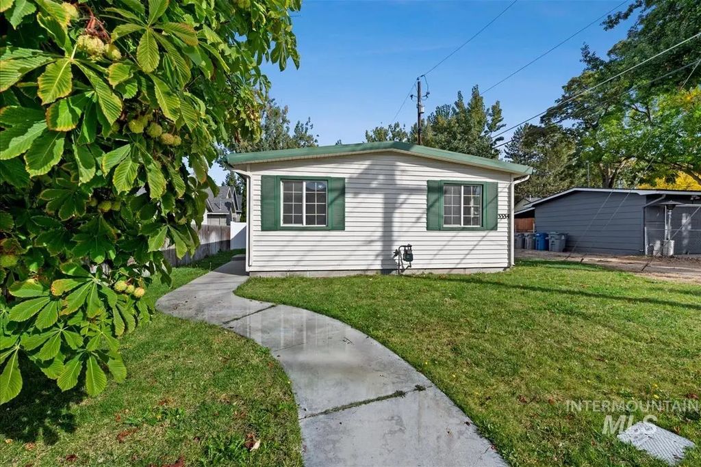 3334 W Good St, Boise