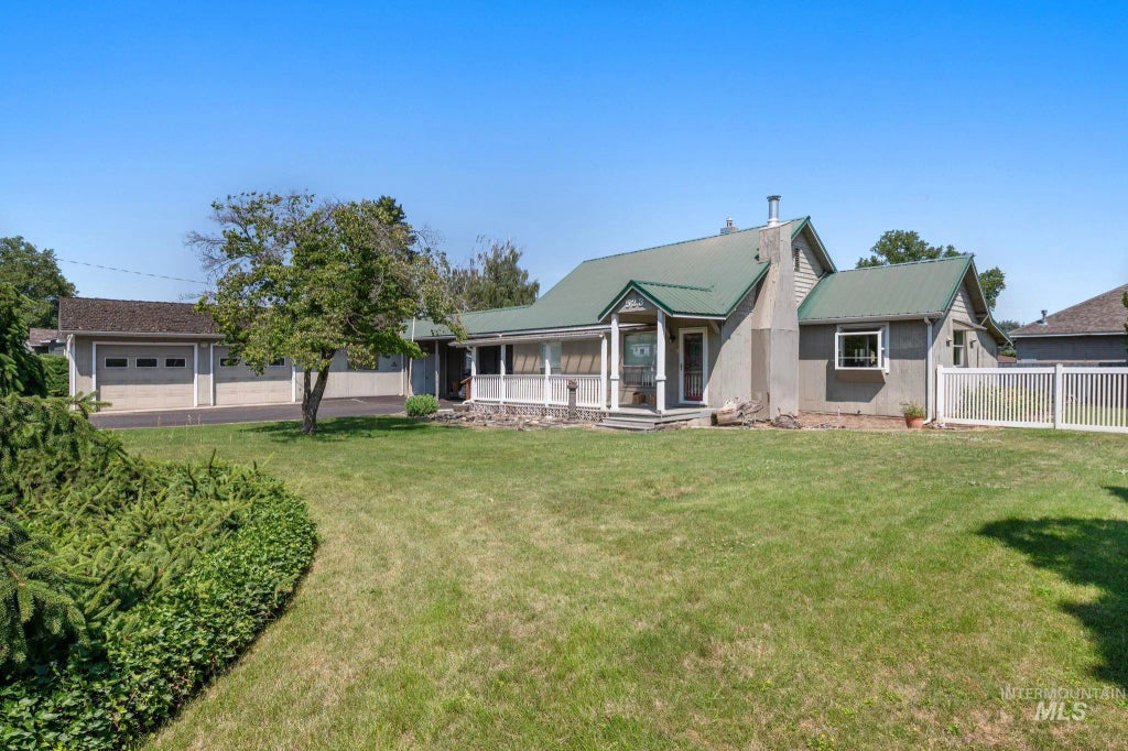 523 Burrell Avenue, Lewiston