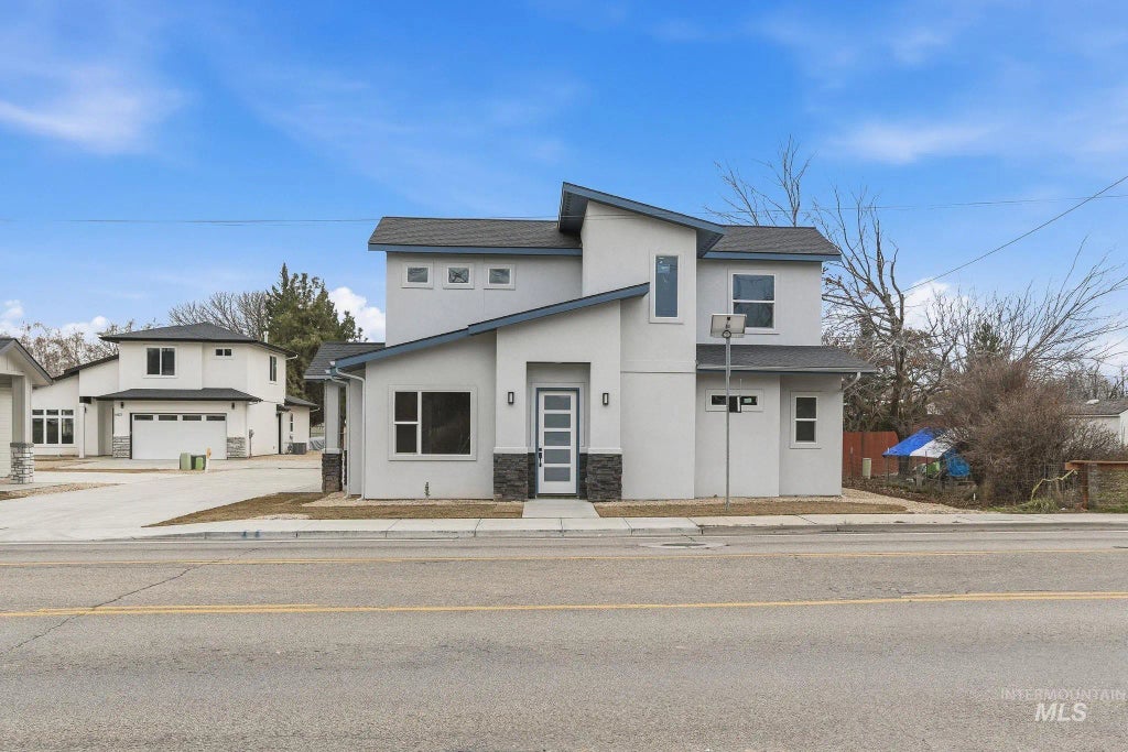 6829 W Ustick, Boise