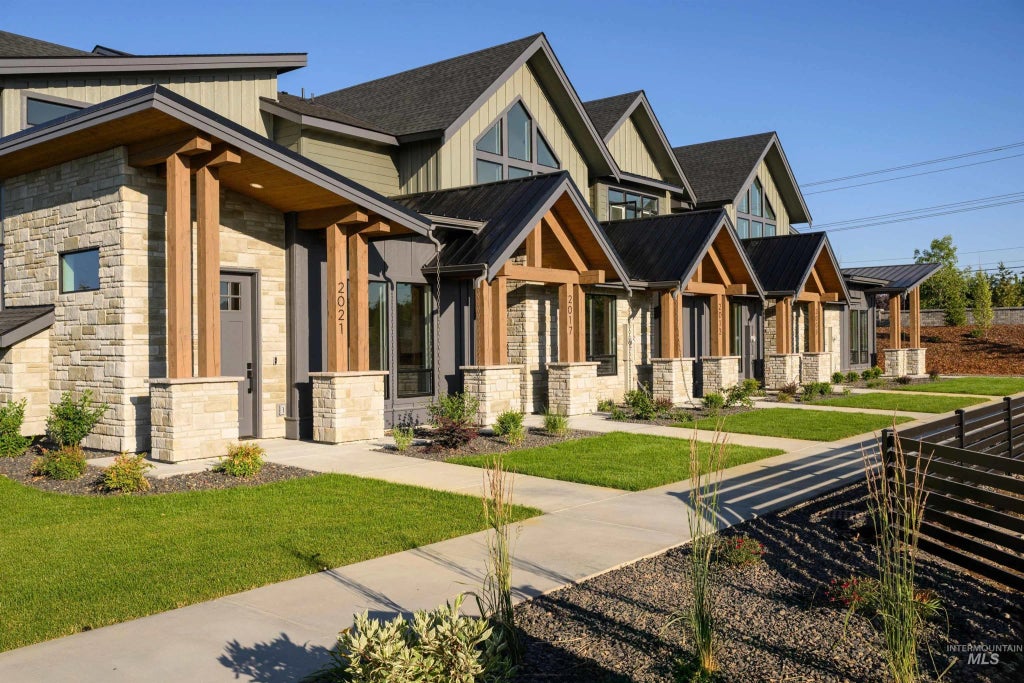 2158 W Freya Court, Eagle