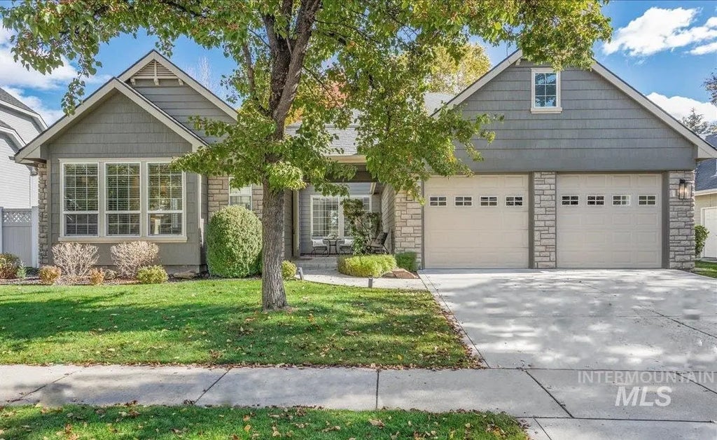 216 N Story Book Way, Eagle