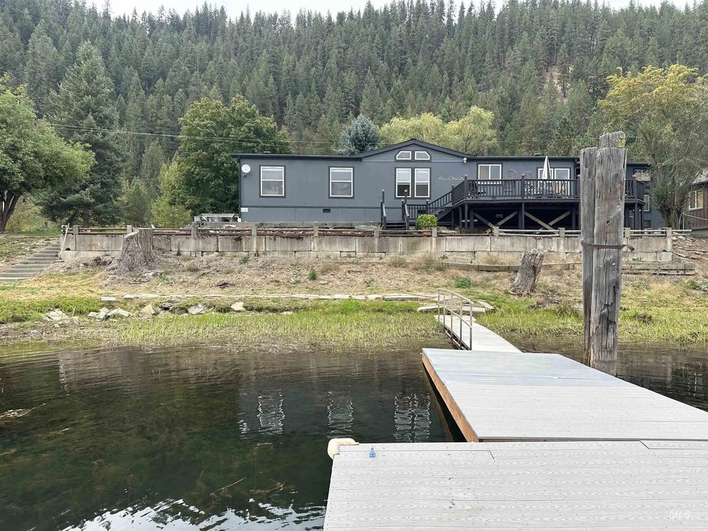 110 Saint Joe River Park, St. Maries
