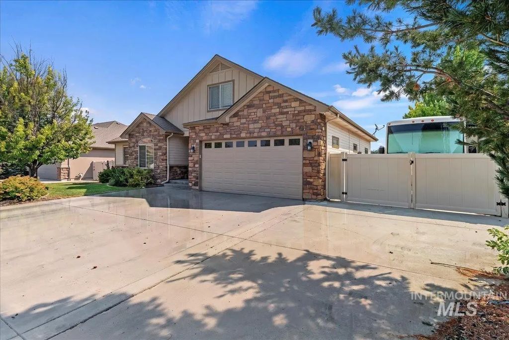 9466 S Kelsan Ave, Kuna