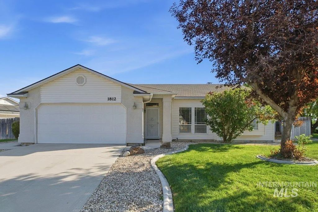 1812 S Camas St, Nampa