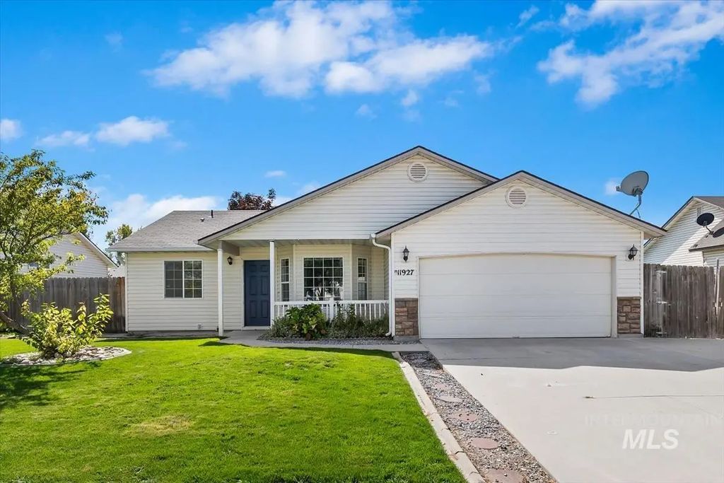11927 Colonial, Caldwell