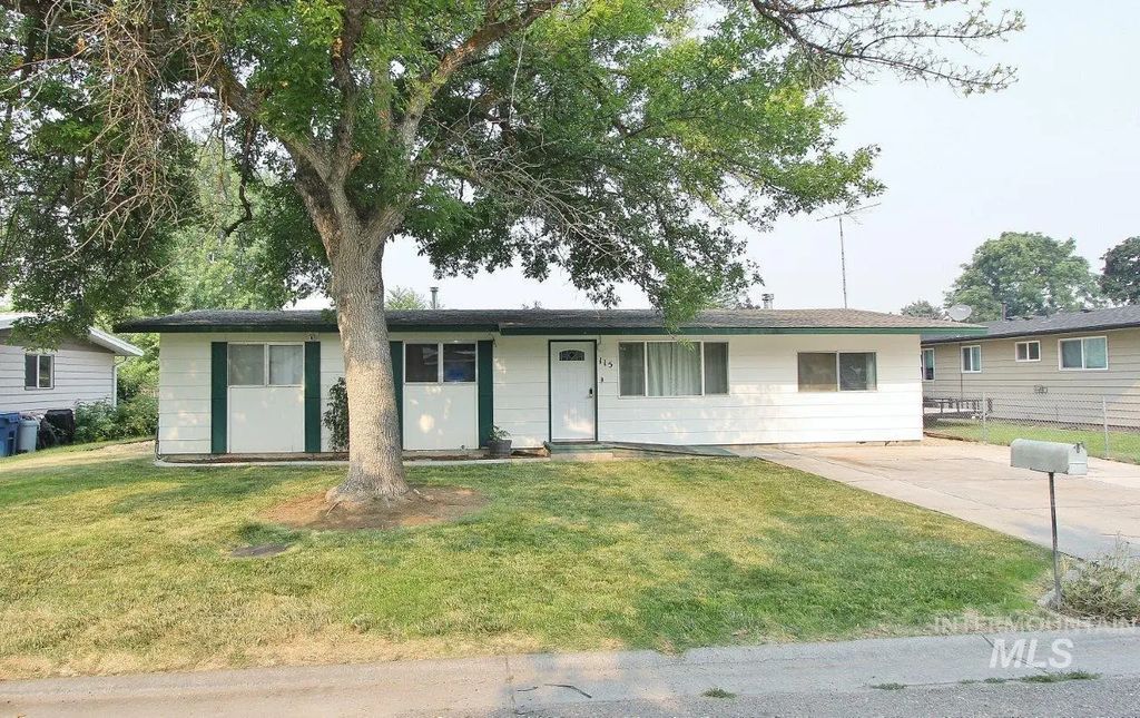 115 N Rowena, Nampa