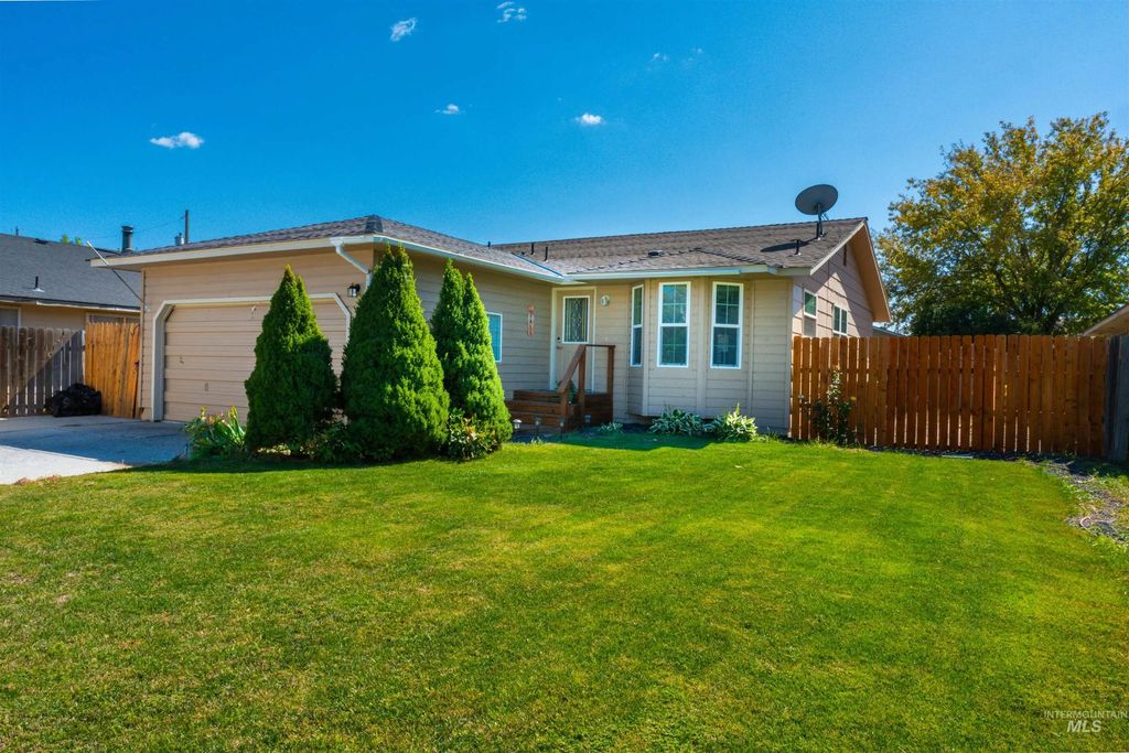 1638 Sw 1st Place, Ontario