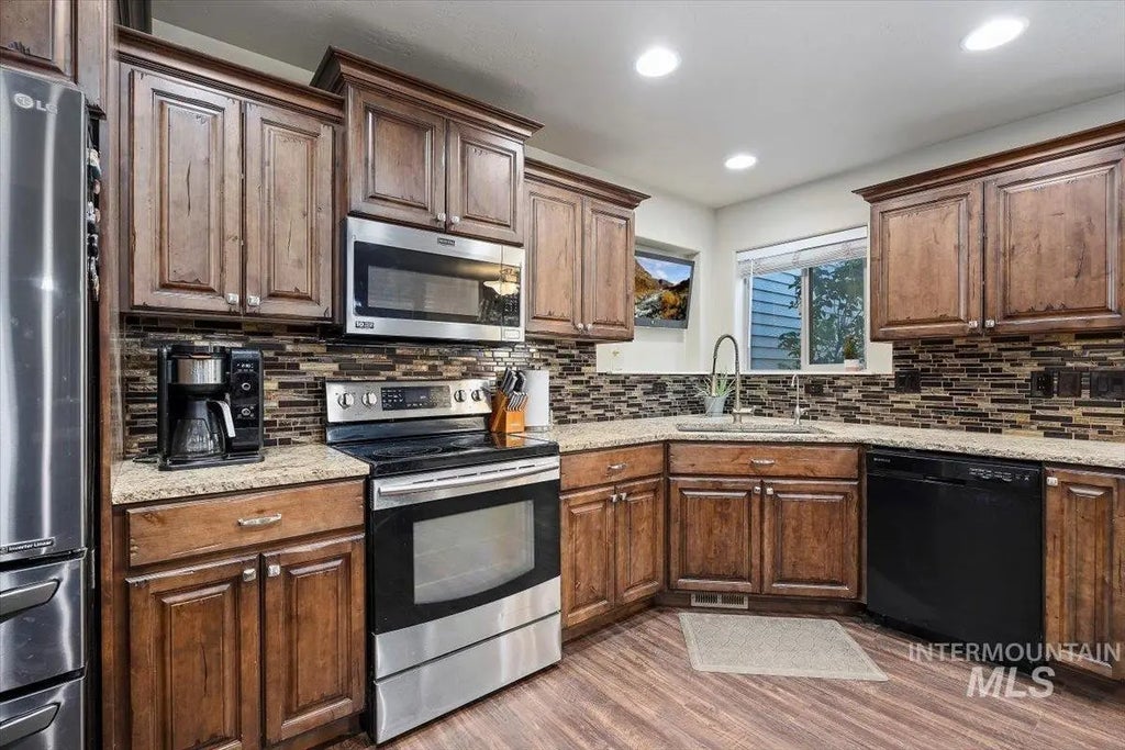 595 I B Perrine Rd, Twin Falls