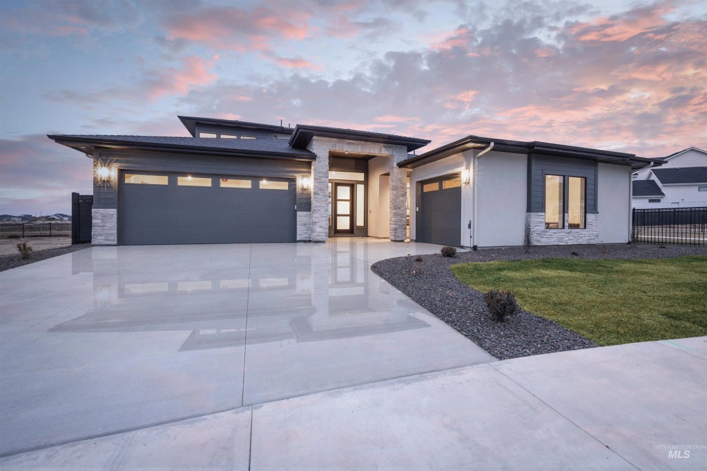 2229 N Buhrstone Ave, Eagle