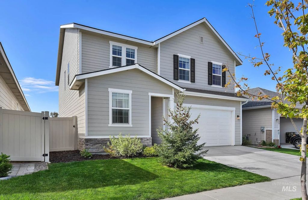 717 W Lyra St, Meridian