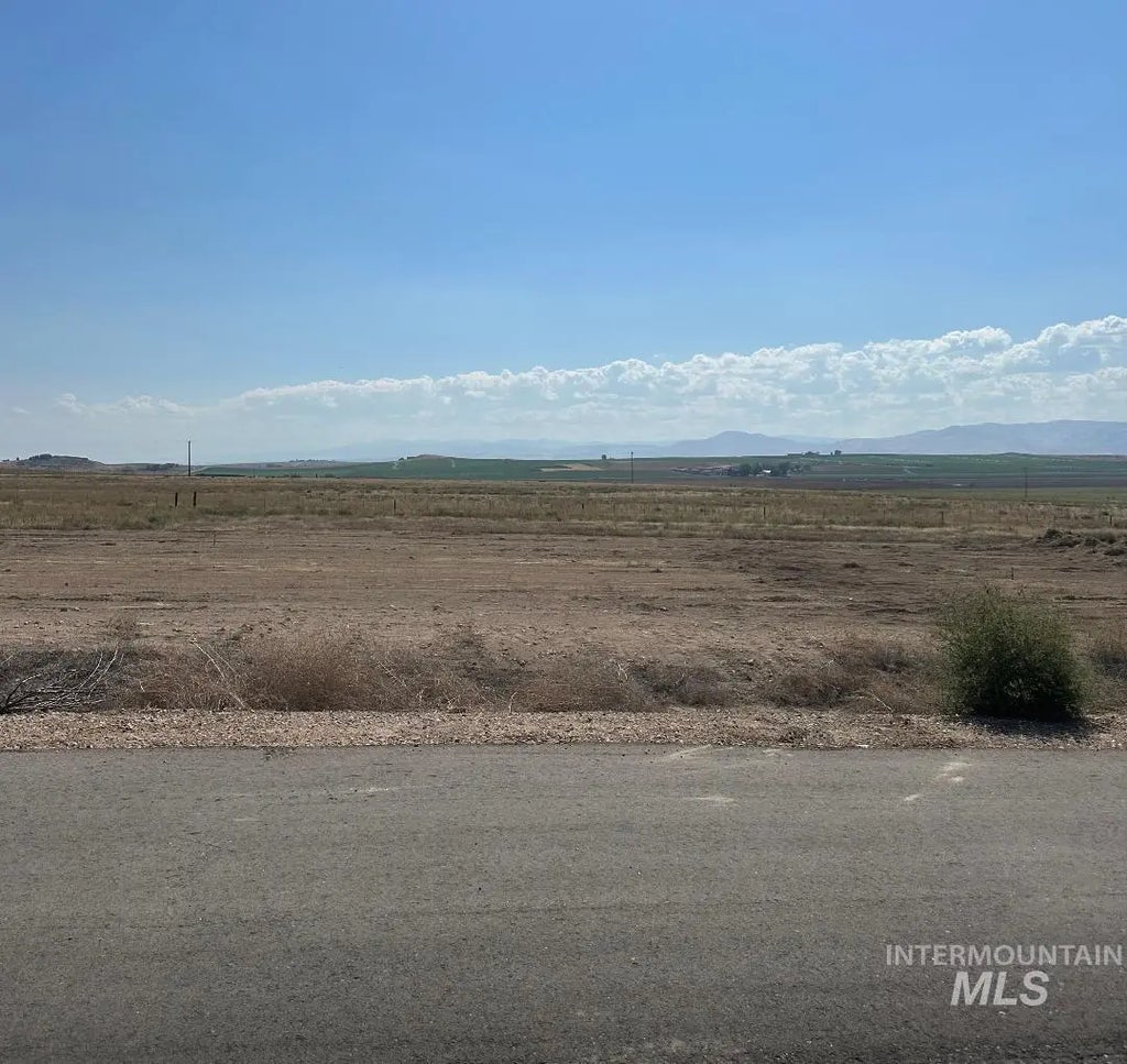 13388 North Fork Lane, Nampa