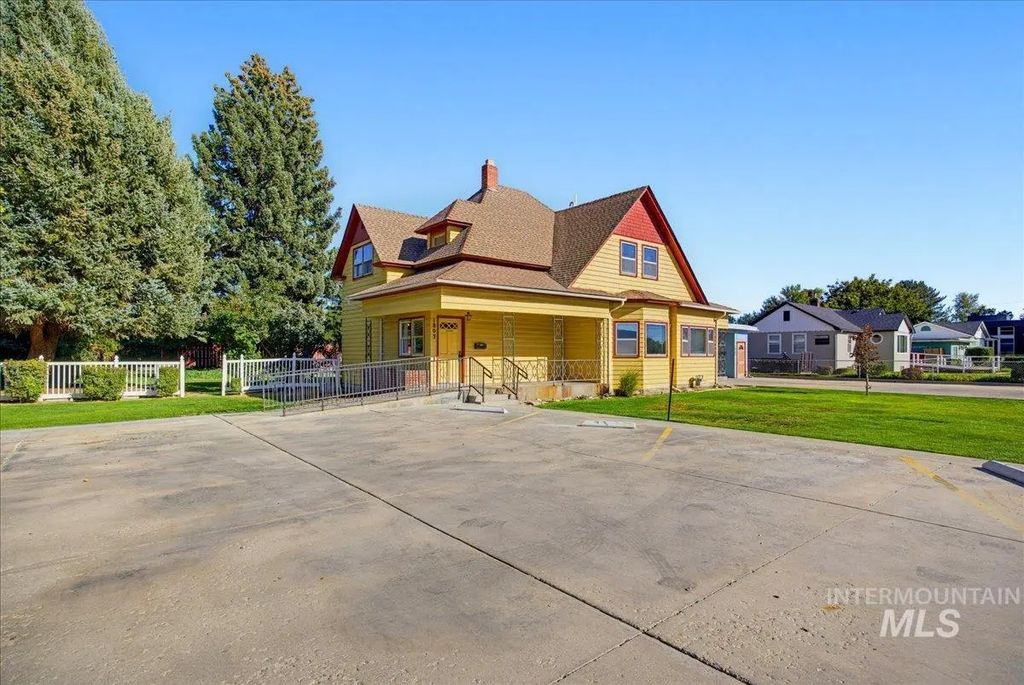 1803 S 10th, Caldwell