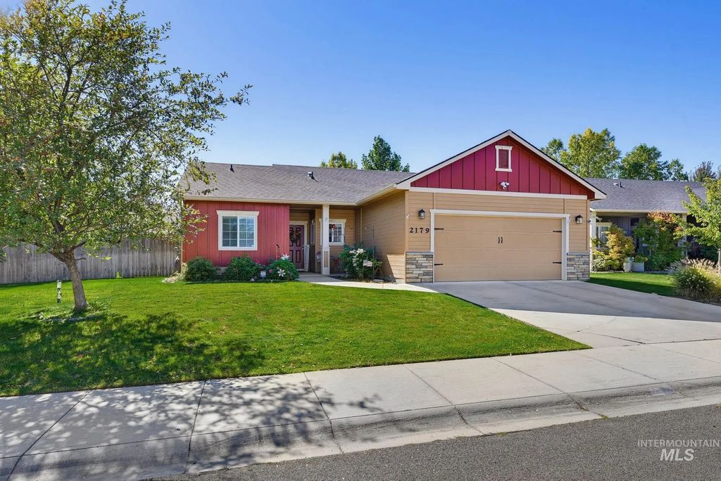 2179 W Fieldstream Dr, Meridian