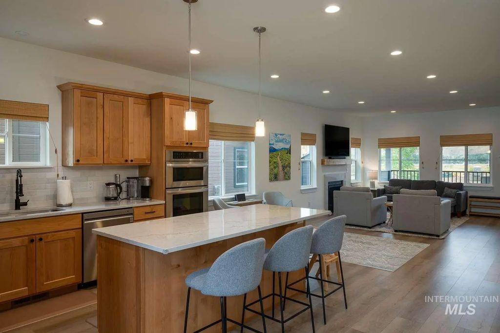 2468 Shenandoah Dr, Hailey