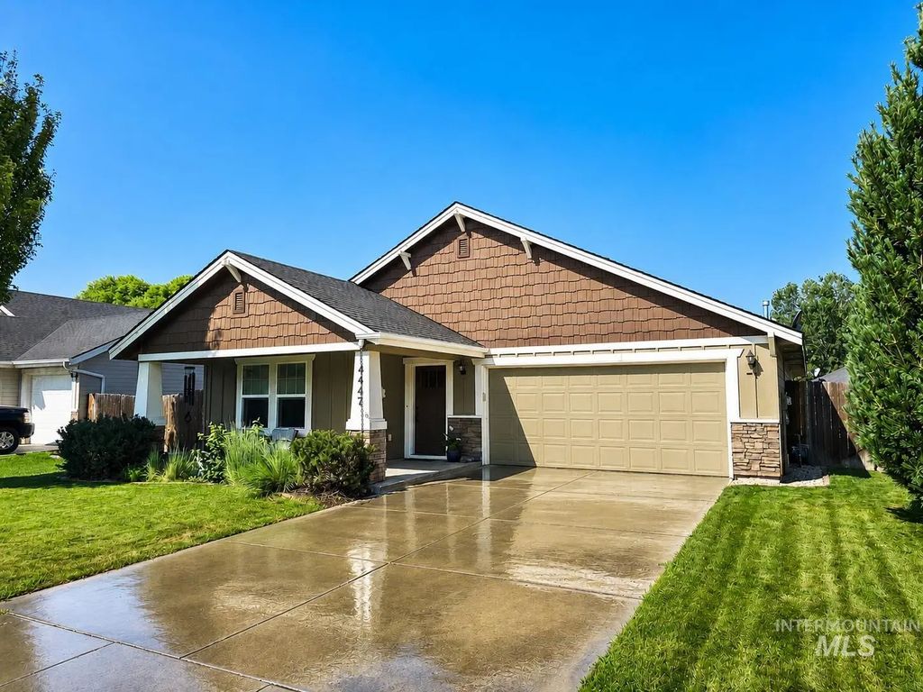 4447 N Weston Ave, Meridian