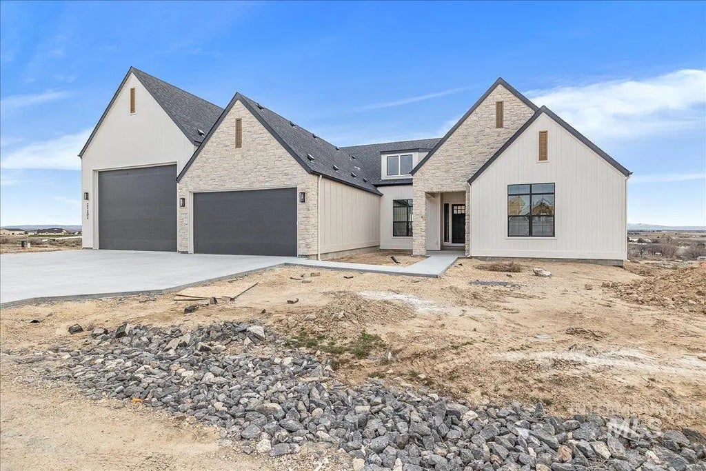 27202 Iron Horse, Caldwell