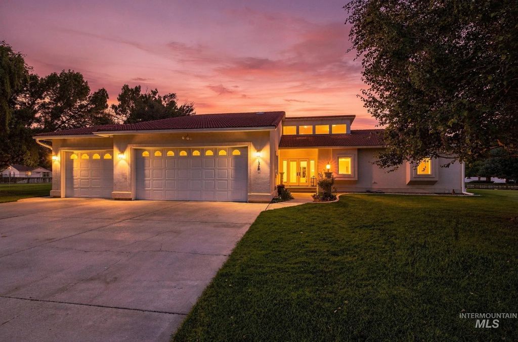132 Los Lagos, Twin Falls