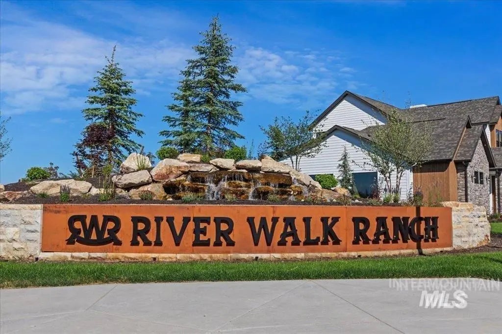 781 Watkins St, Middleton