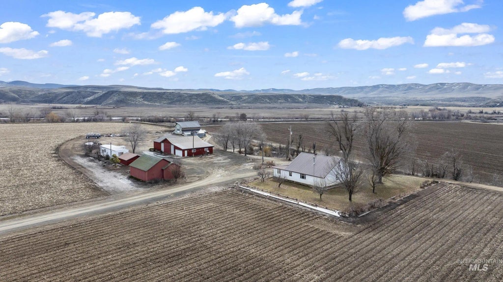 2117 Weiser River Road, Weiser