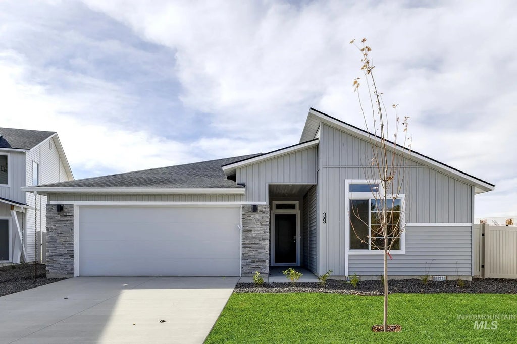 39 S Lancaster Pl, Nampa