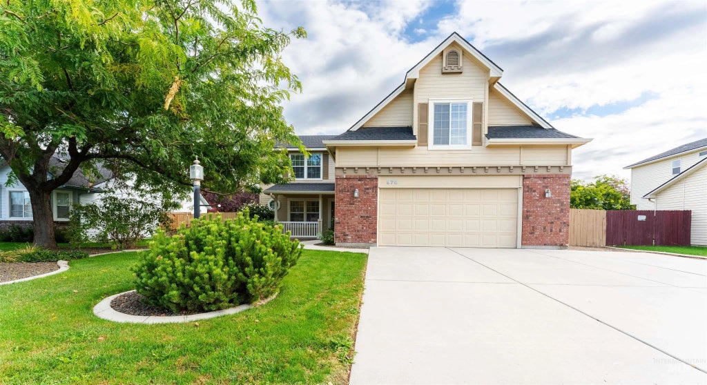 870 W Horizon Way, Nampa