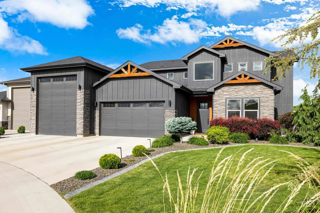 18119 N Fallspring Pl, Nampa