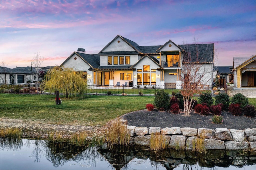 7723 W Hevelius, Eagle